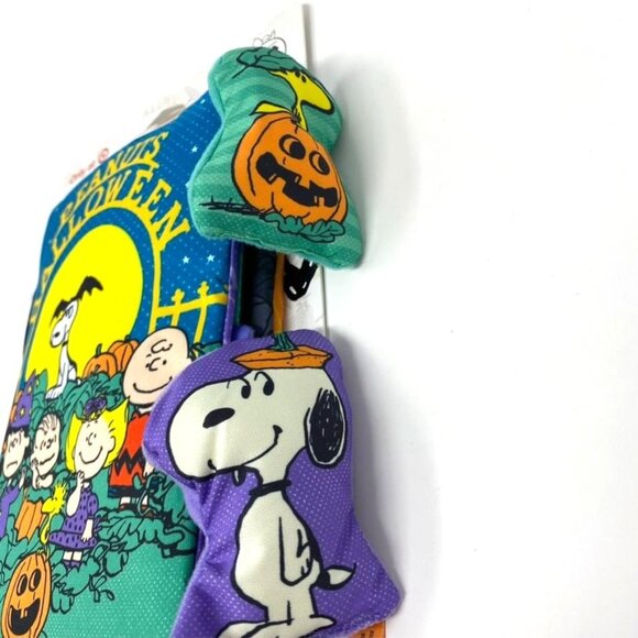 Peanuts Halloween Baby Deluxe Soft Book Activity Crinkle Bright Colors Strollers - Picture 8 of 11
